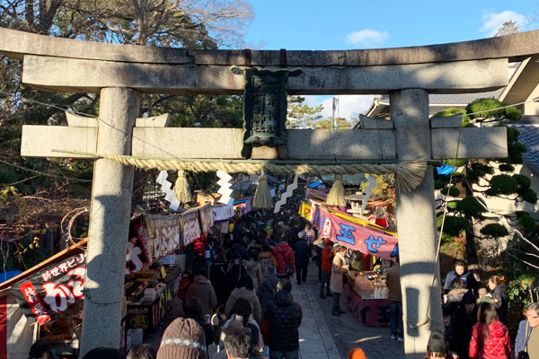 茨木神社の境内
